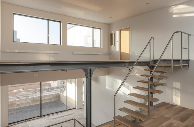 Estrutura metálica para mezanino em sobrado de 3 m de altura: projeto + instalação